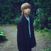 尾崎世界観（クリープハイプ）