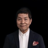 松尾伴内