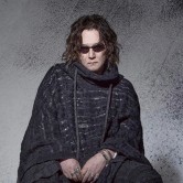 石井竜也
