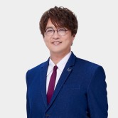 酒井一圭（純烈）